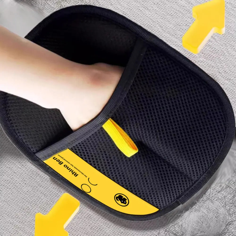 Gant électrostatique modèle renforcé utilisé à la main pour retirer poils et poussières sur surface textile