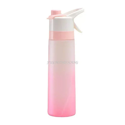 Gourde spray sport 700 ml sans BPA couleur rose, bouteille d’eau avec pulvérisation intégrée, idéale pour le fitness, le voyage et les activités outdoor.