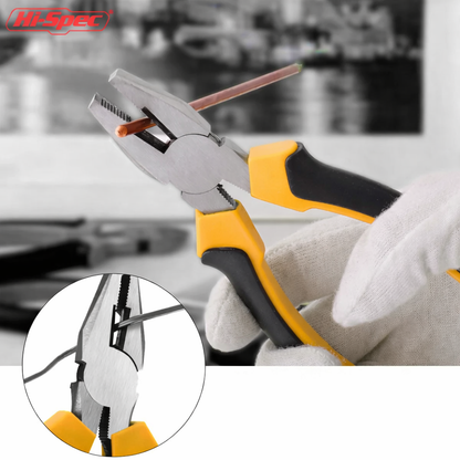 Pince universelle 6 pouces Hi-Spec jaune et noire coupant un fil électrique, avec mâchoires en acier et poignée ergonomique antidérapante.